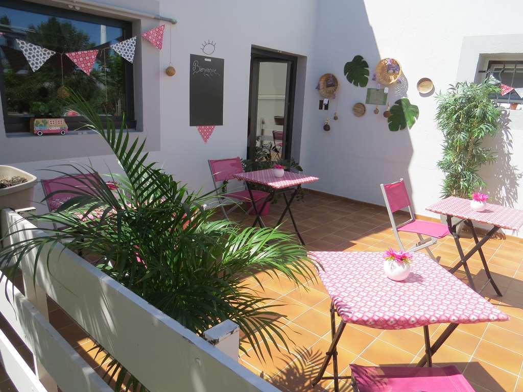 Hotel Kyriad Cap Sud Avignon Exterior photo